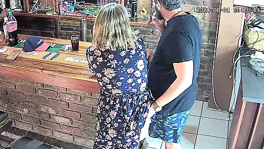 Karımı en iyi arkadaşımla aldatırken yakaladım