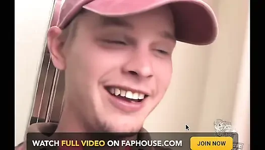 Kovboy Brett, gizemli misafir Alex Toy, Lucas Bryan Sean. 1080p