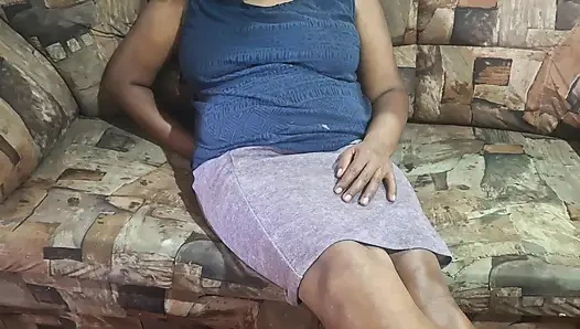Komşu orta yaşlı seksi kadın sekreter ev yapımı en ateşli video