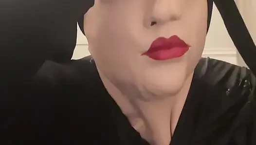 Lastik bebek maskeli orgazm