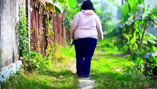 Arap büyük götlü iri güzel kadın ateşli üniversiteli kız sınıf arkadaşı tarafından sikiliyor!