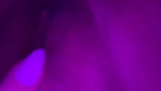 Döl dolu amcık çok sert fışkırtıyor