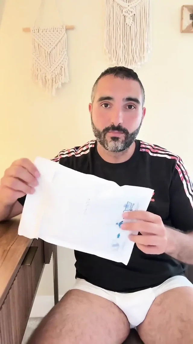 Boşalmak için döl kokluyor