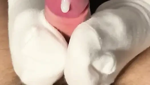 Ayaklarında bir çift, ellerinde bir çift... ve her şey değişiyor