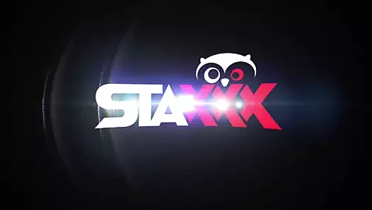 Bbw milf cassie Haydi onu boşalmak içinde ona sıkı kedi