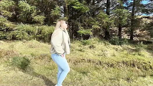 Emergency While Walking on the Public Trail but Had to Wet My Jeans