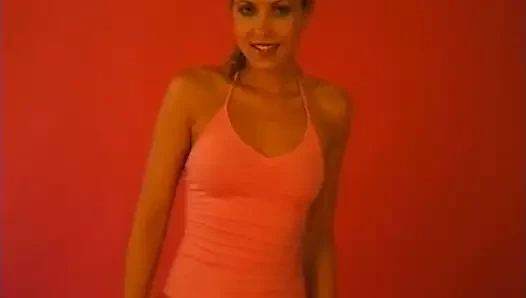 Arkadaşım Jenni tıraşlı amcıklı doğal bir sarışın