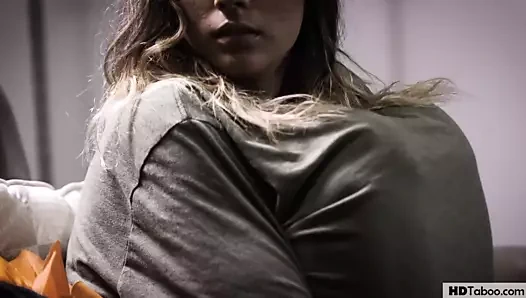 Jaye yazları babamın eski arkadaşı tarafından becerdin