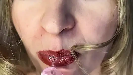 Hafif iç çamaşırı, yavaş hareketler ve asti çok güvenli bir şekilde azdırıyor