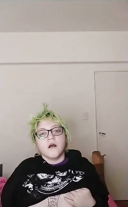 Yeni video latin amputee için çığlık atıyor