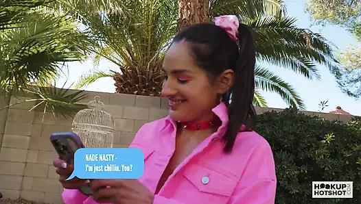 Esmer güzel ava alex anal sikişmek için çaresiz