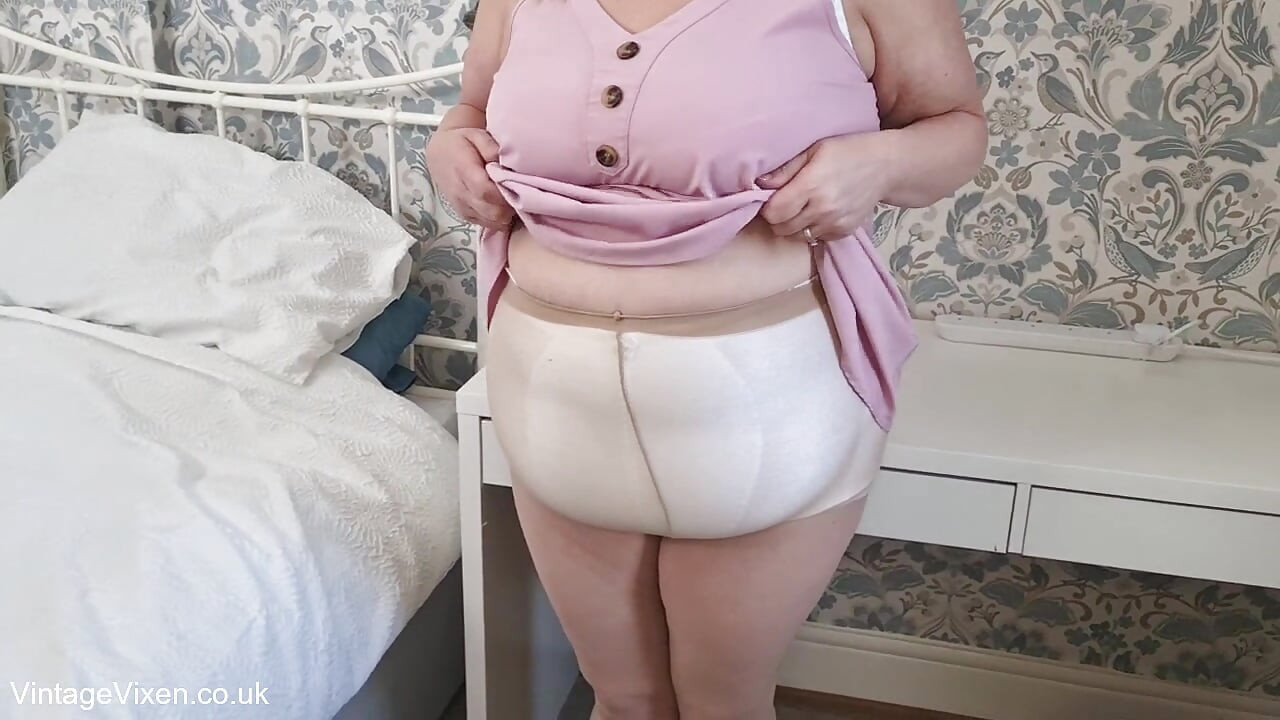 Do You Love BIG Panties - BBW Mom wants to show YOU hers