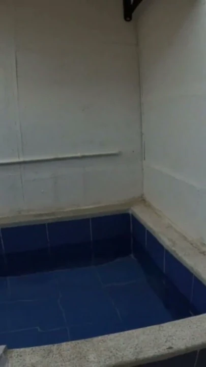 Seksi Siyah Ebony Kız, Serin Küçük Havuzda Adamın Dışarıda Gerçekten Güzel Bir Oral Yapıyor… Neredeyse Patlatıyordu… | Bölüm 1