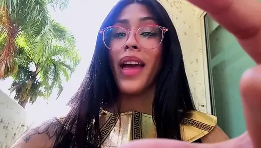 Gisele Amore'un eski Mısırlı dev egemenliği 4k bakış açısı küçülen fantezi bekliyor!