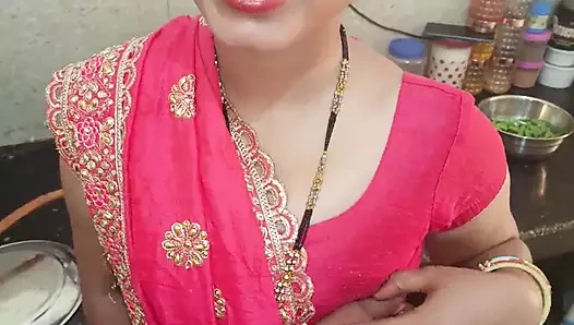 Dever evde kimse yokken baldızını mutfakta bilmeye bıraktı, dewar baldızın götü H'de açık