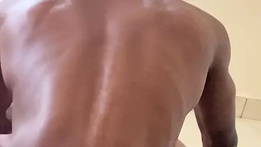 Bayan Kalın Sıska Adamı Iki Kez Boşaltıyor