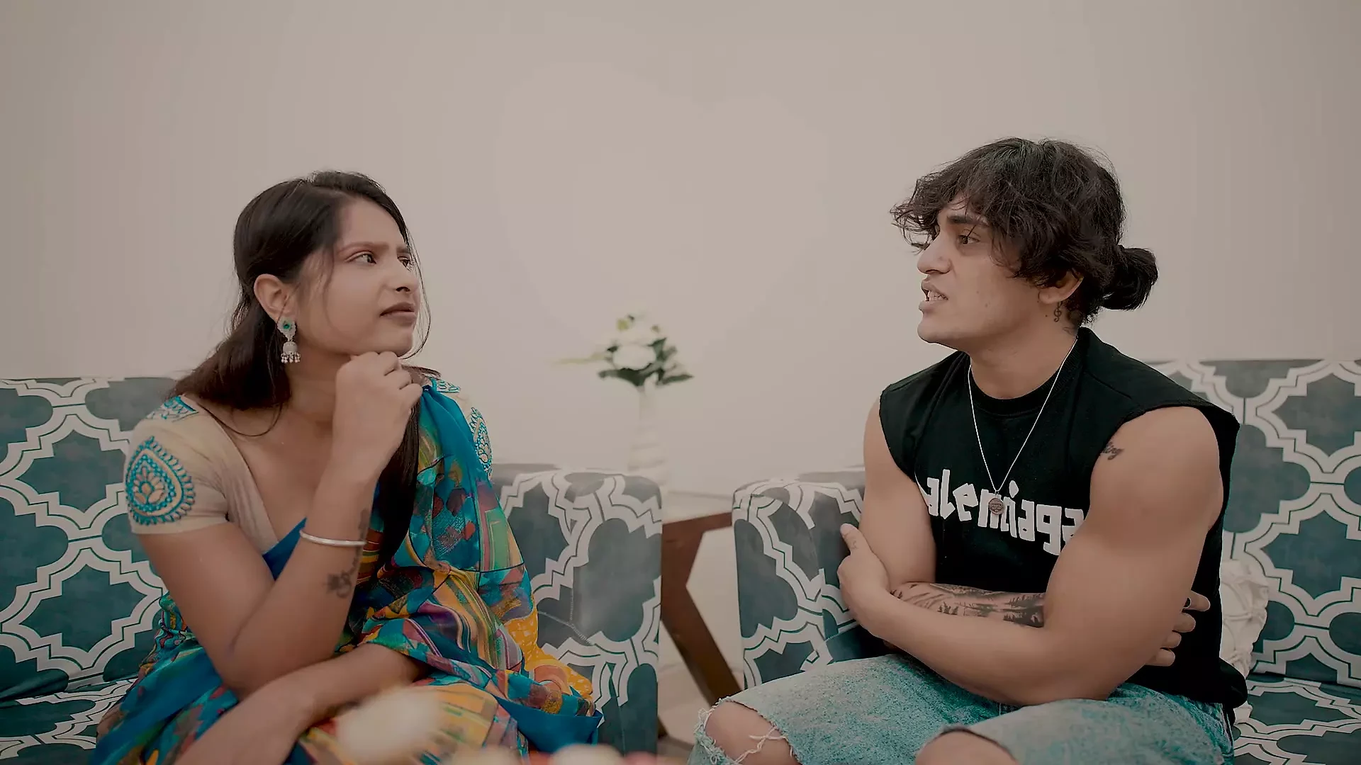 Naughty Bhabhi did romance with brother-in-law which he could not control