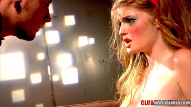 Faye reagan kalın bir ºeyi berbat