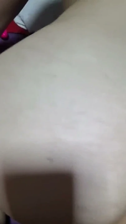 Vanessinha Desi evin çeşitli yerlerinden beni siktirdi