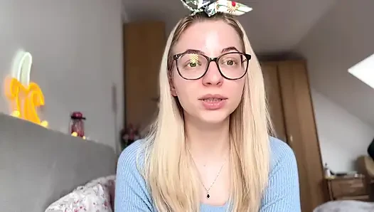 Onu 5329 dolardan ve yeni bir ysl çantasından boşalttim! (findom hikayesi)