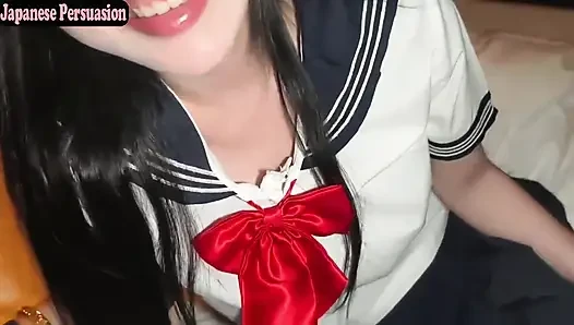 Aşırı sansasyon spirali. Esnek h cup güzellik hayal gücünün her sınırını tamamen zorluyor.angle1
