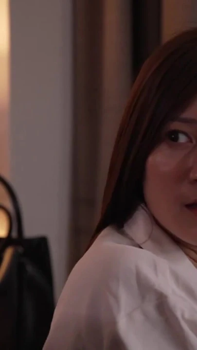 Fujii Reira - iş gezisinde iradesi güçlü evli kadın patronla yalnız... | Klip 1
