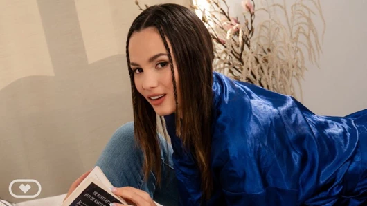 Yağlı masaj boşalmayla bitiyor - sanal gerçek porno