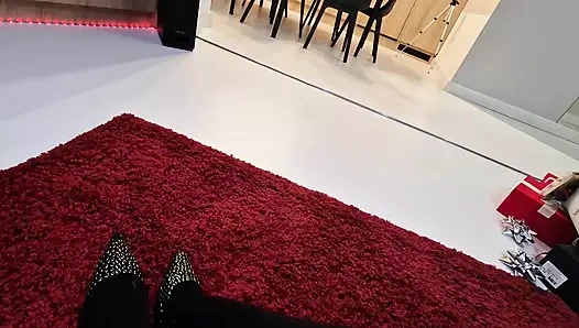 Bir kadın yalnızken asla sıkılmaz