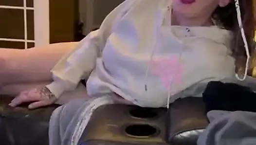 Pookie doing what she does best. Sucking Dick spectacularly