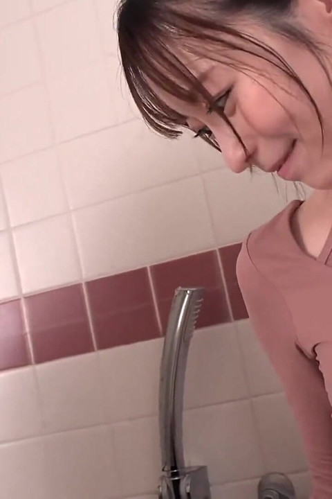 Sonra yaramaz, büyük götlü eğitmenler tarafından aşırı eğitim tarafından tamamen sperm boşalttı!. Bölüm 2