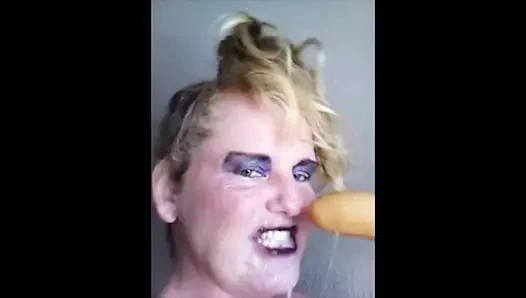 nine berbat bir sosis