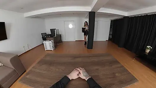 Chloe'nin zama ihtiyacı var
