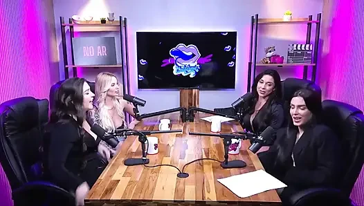 Gi Genesini ve Flora Favaretto ile ateşli podcast