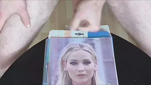 Jennifer Lawrence'ın anısına