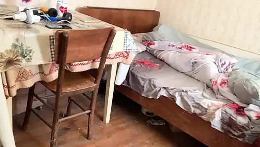 Tatlı memeli seksi kız büyük yarak istiyor