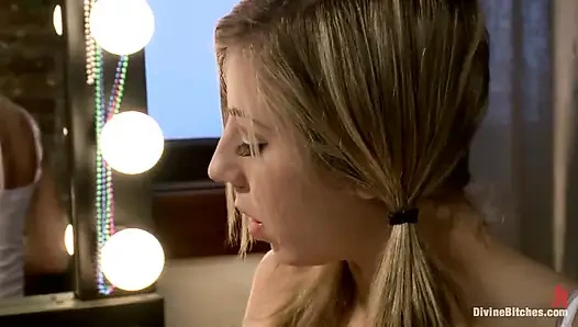 Братская принцесса куколдесс с Chastity Lynn