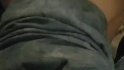 nişanlısı darbeler ve yapar onu adam cum