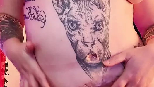 Kıllı amcığımla oyna