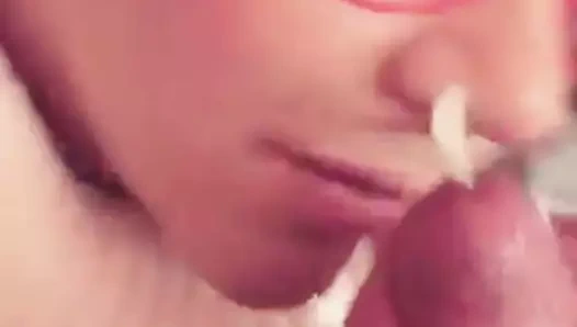 Korkak captions dik web sürtük maruz femboy pişman inliyor