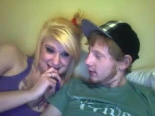 Sıcak çift sikikleri üzerinde chatroulette