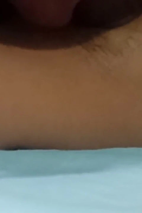 Горячее мусульманское лизание подмышки