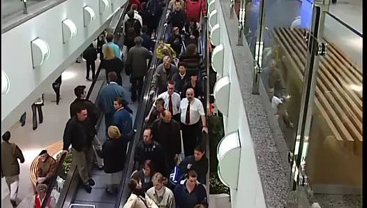 Öğretmen ve arkadaşlar yabancılarla seks yapıyor!