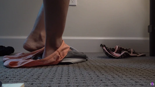 Üvey annenin seks oyuncağı