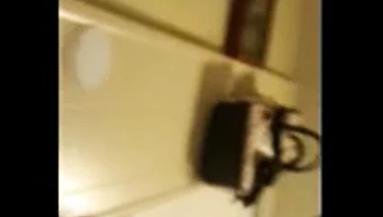 Ona söyleneni yapıyor