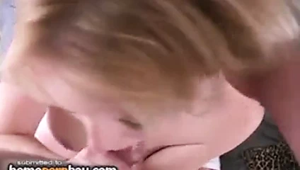 Busty amatör sarışın oynama ile benim çük 2