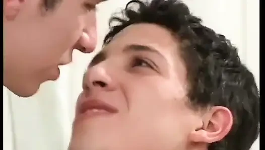 Alejandro ve Caleb