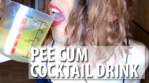 Çiş ve boşalma kokteylimin tadını çıkarın. 400ml çiş cum içme