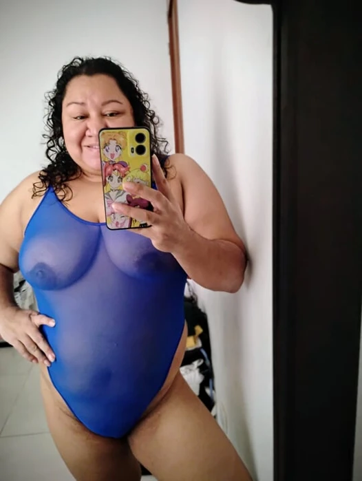 Seni burada bekleyeceğim, benimle gel, bir süre eğlenelim