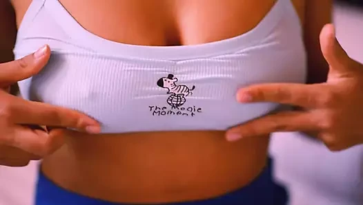 Yoga öğretmeni en esnek öğrencisini baştan çıkarıyor.