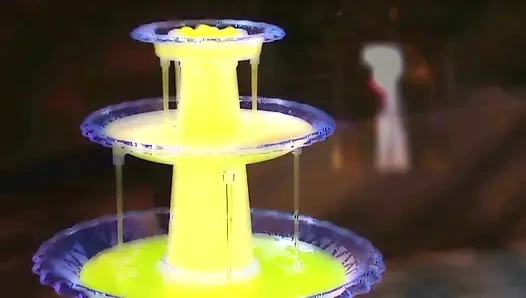 Asyalı ve latin sürtük için çifte penetrasyon